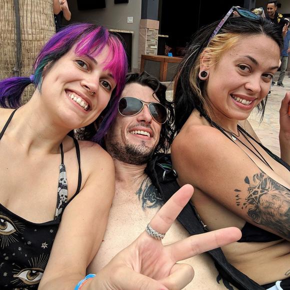 Meet the Posher Other - Meet your Posher, Raven